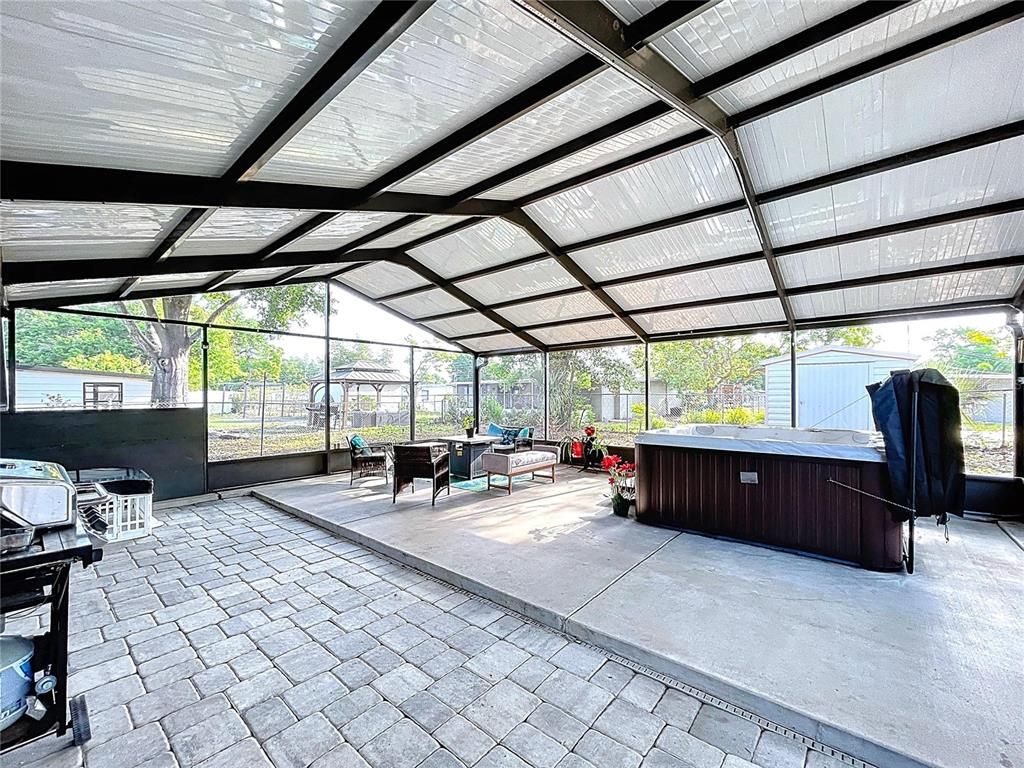 Glass Ceilings, Hot Tub, Interior, Sun Room