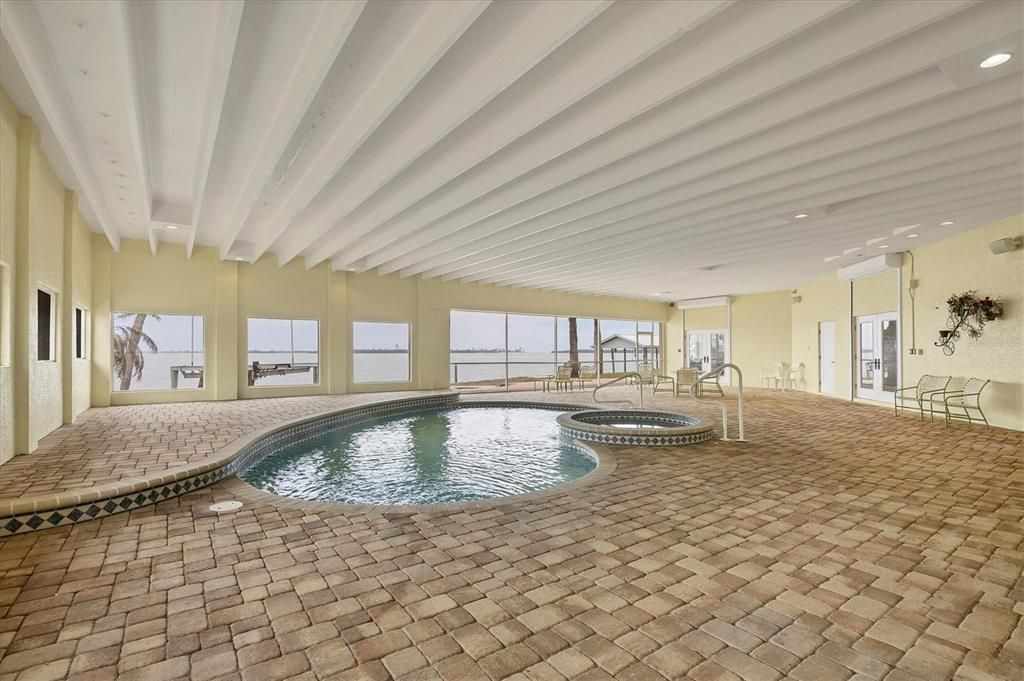 Interior, Pool, Recessed Lighting