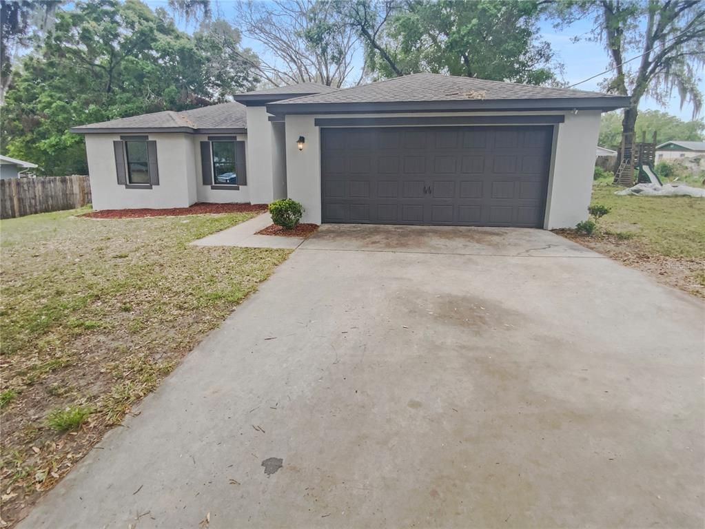 Attached, Backyard, Exterior, Facade, Ranch