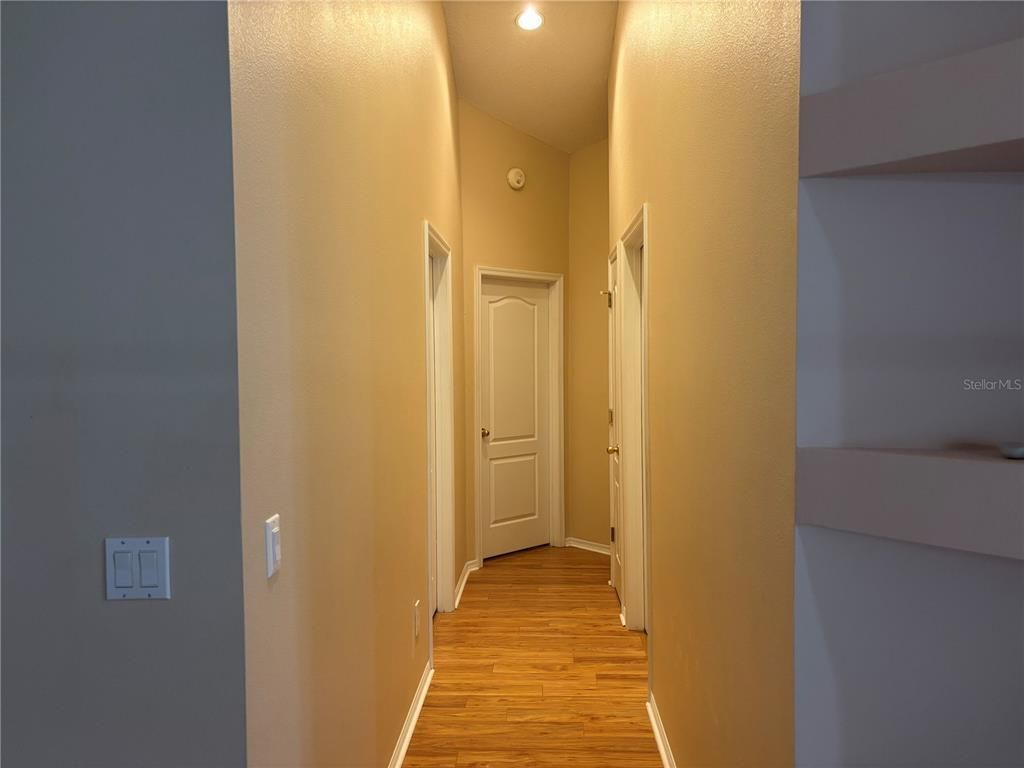 Interior, Recessed Lighting, Wood Texture Flooring