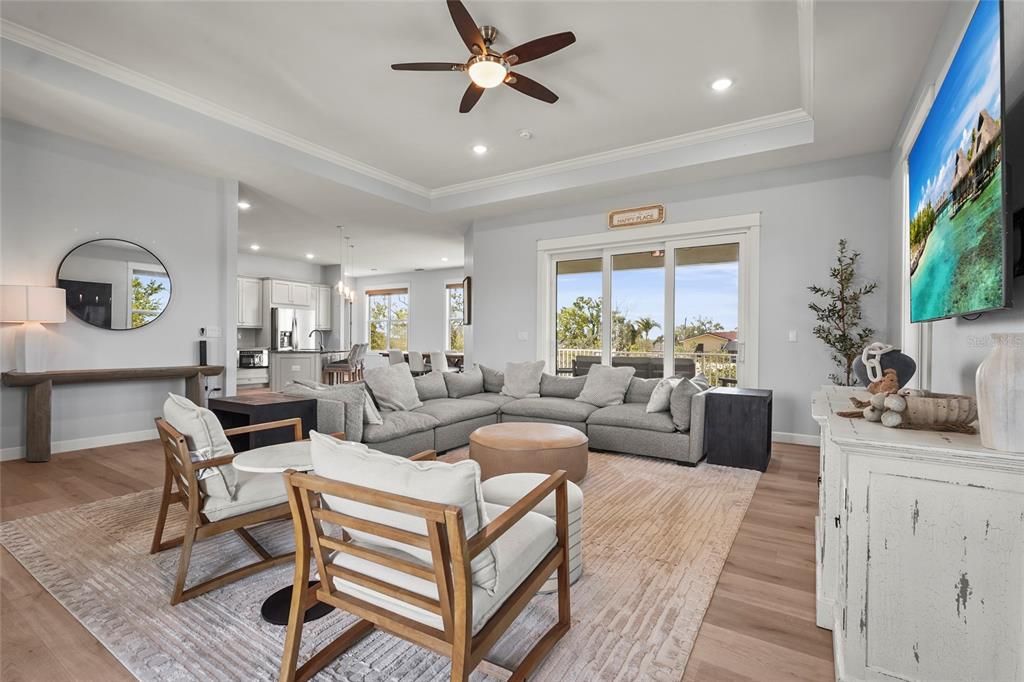 Interior, Kitchen, Living room, Pendant Lights, Recessed Lighting, Stainless Steel Appliances, Wood Texture Flooring