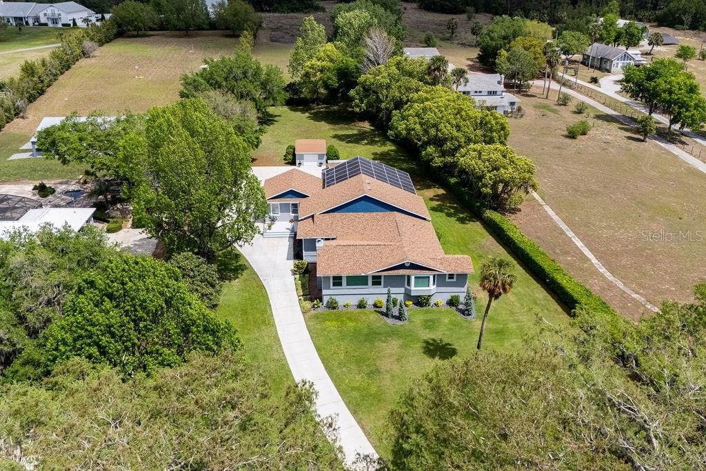 Exterior, Drone