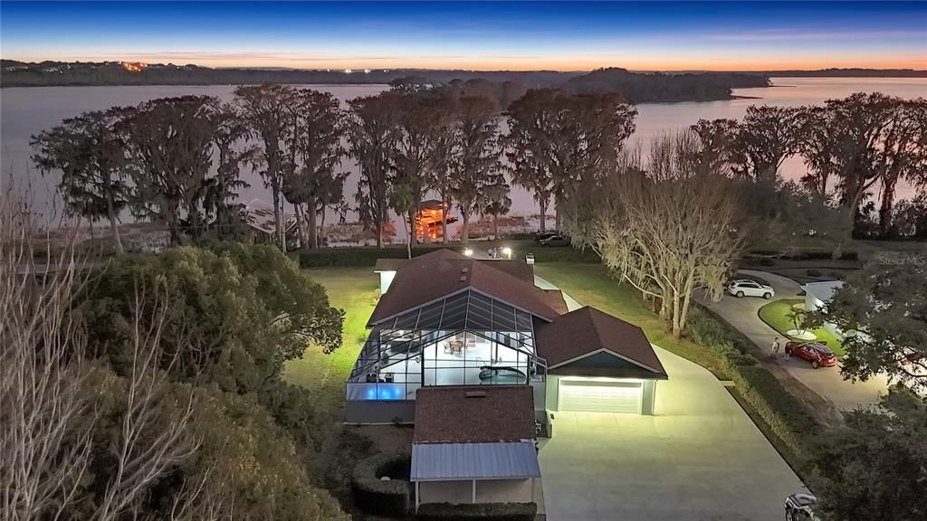 Exterior, Drone