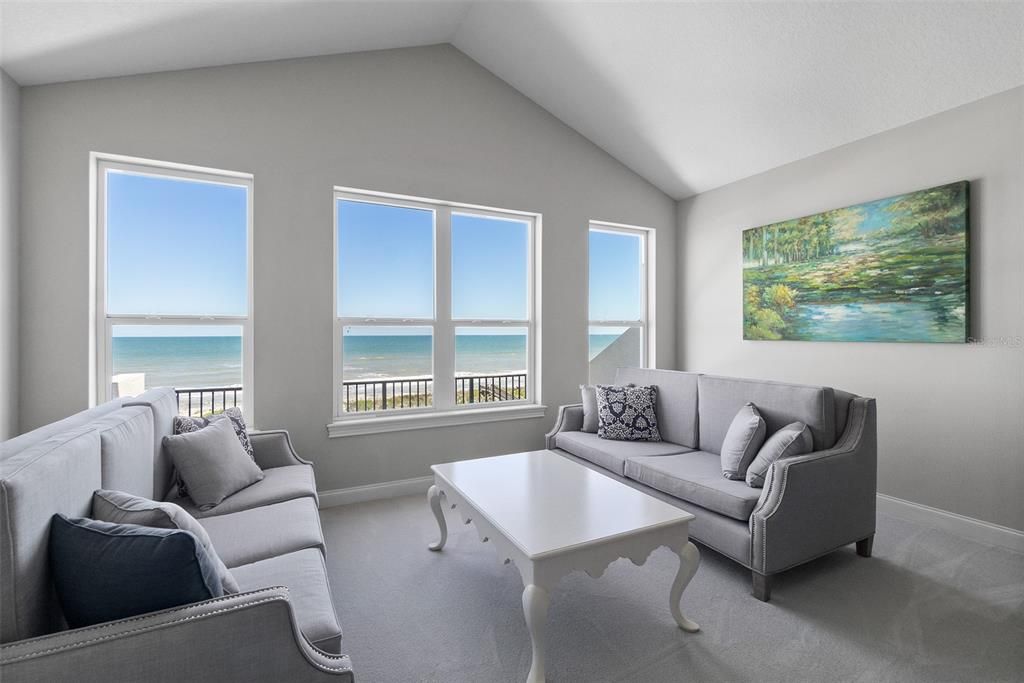 Interior, Living room, Water