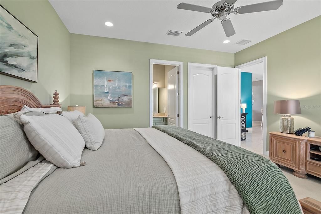 Bedroom, Interior, Recessed Lighting