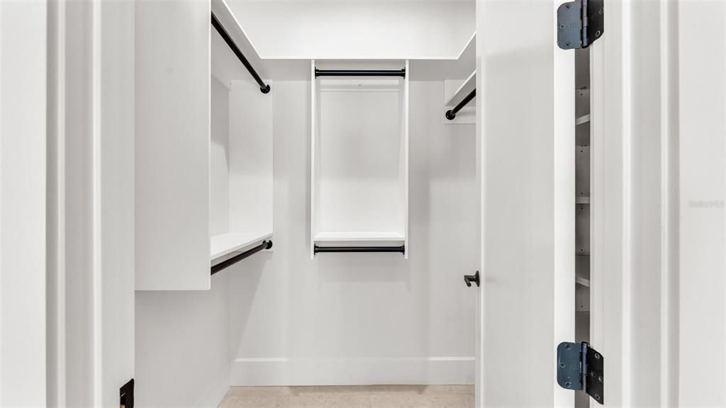 Interior, Walk-in Closets