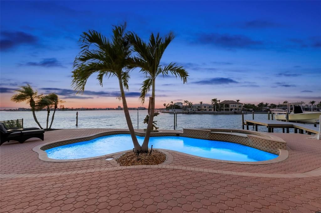 Exterior, Pool, Water