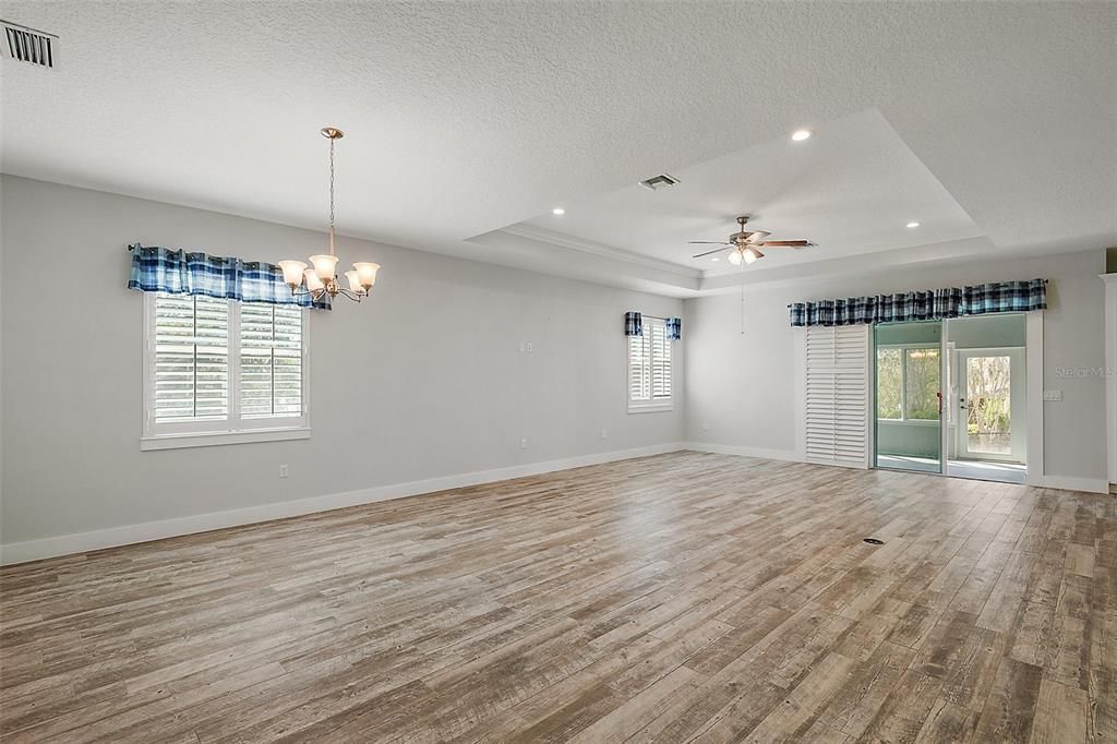 Chandelier, Empty room, Interior, Recessed Lighting, Wood Texture Flooring