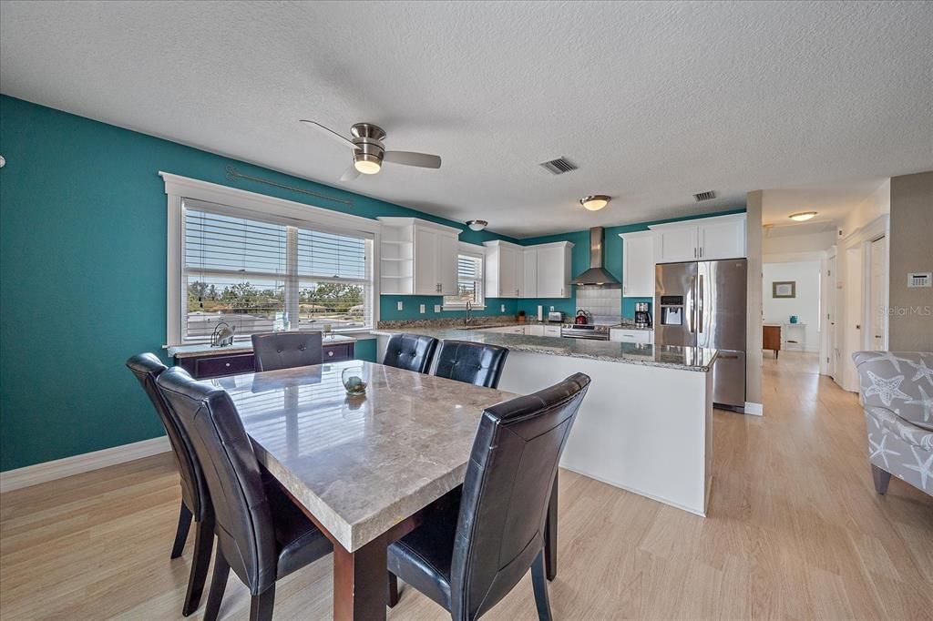 Dining room, Interior, Kitchen, Stainless Steel Appliances, Wood Texture Flooring
