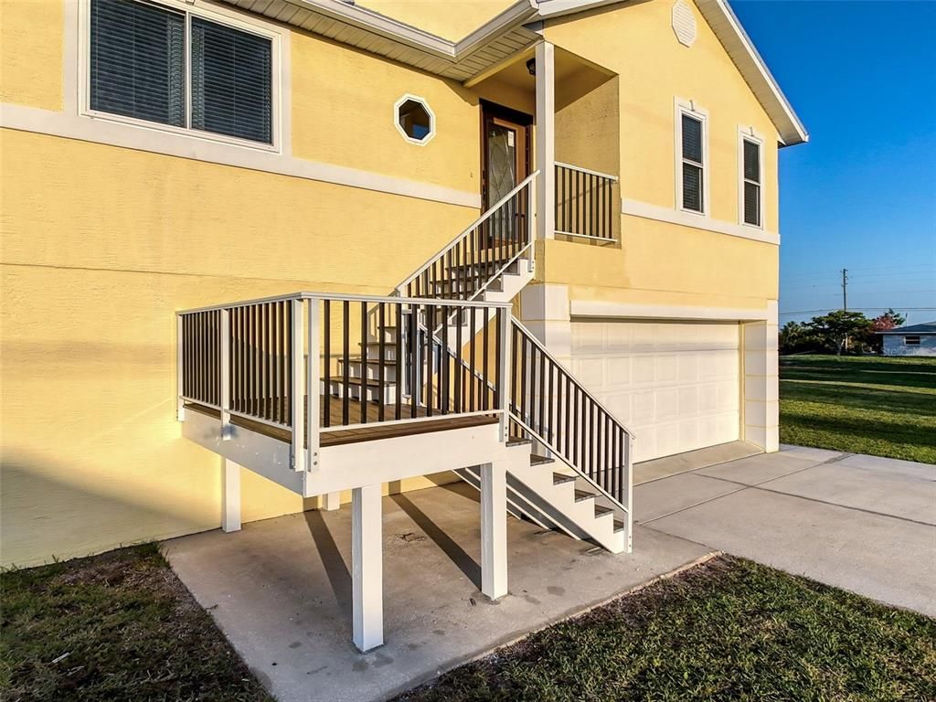 Backyard, Exterior, Water