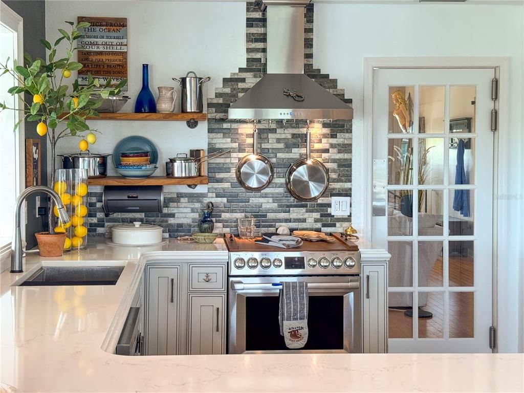Interior, Kitchen, Stainless Steel Appliances