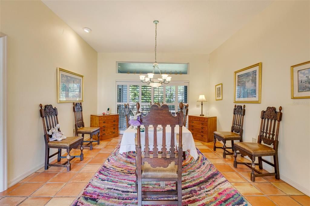 Chandelier, Dining room, Interior, Recessed Lighting