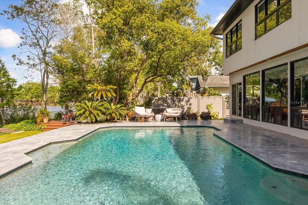 Exterior, Pool