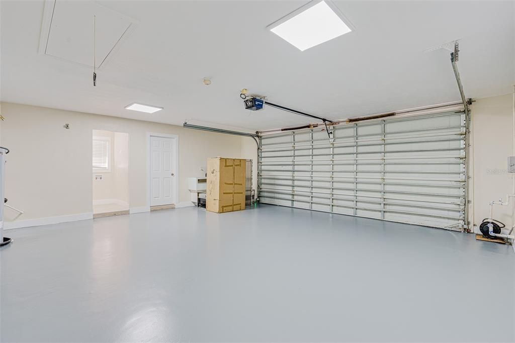 Garage, Interior, Recessed Lighting