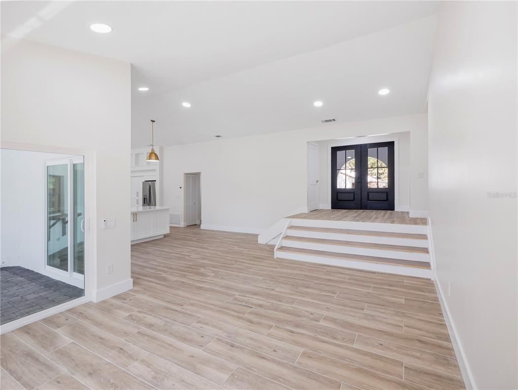 Empty room, Interior, Pendant Lights, Recessed Lighting, Wood Texture Flooring