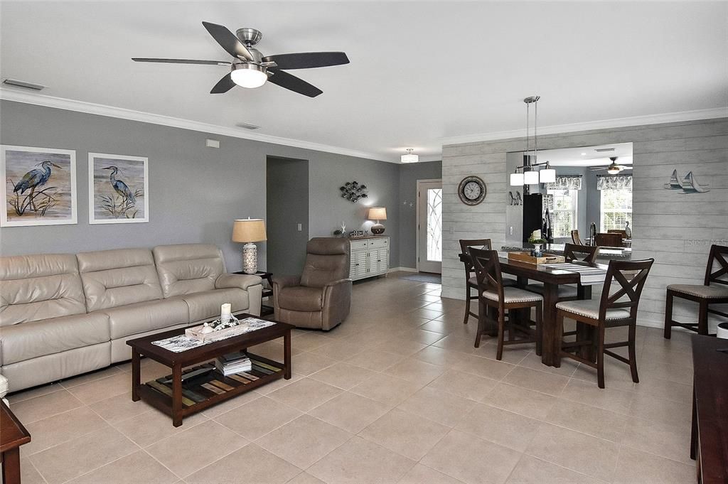 Dining room, Interior, Living room, Pendant Lights, Stone Walls