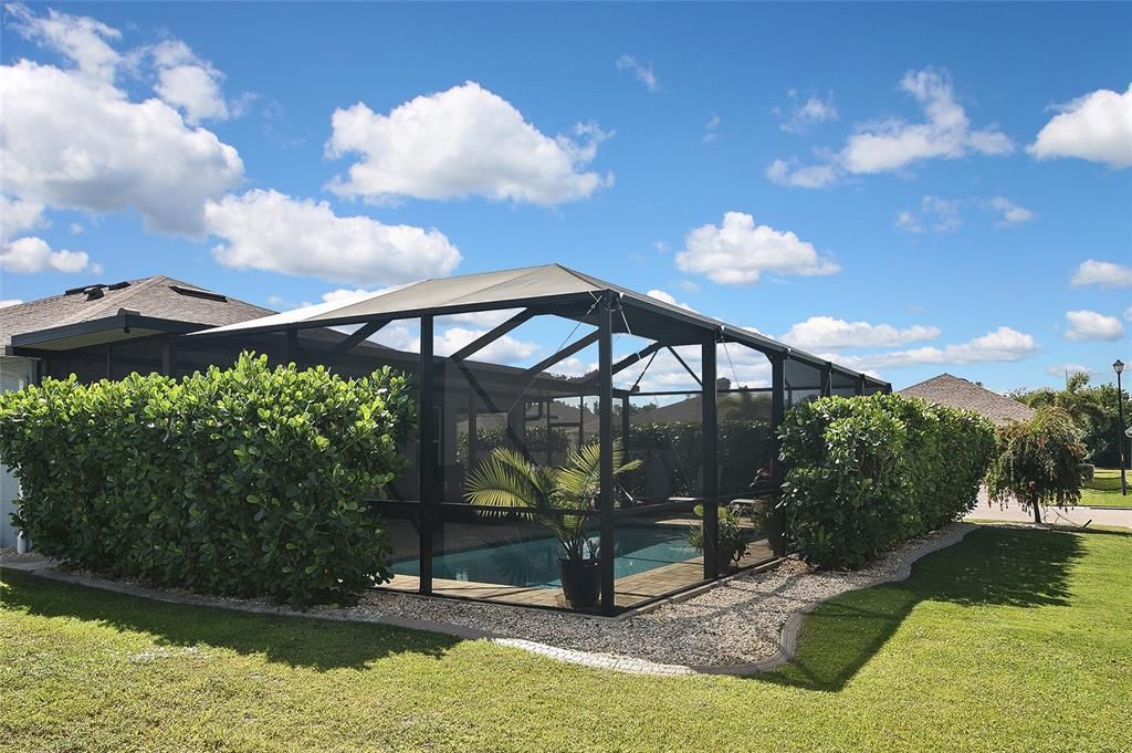Backyard, Exterior