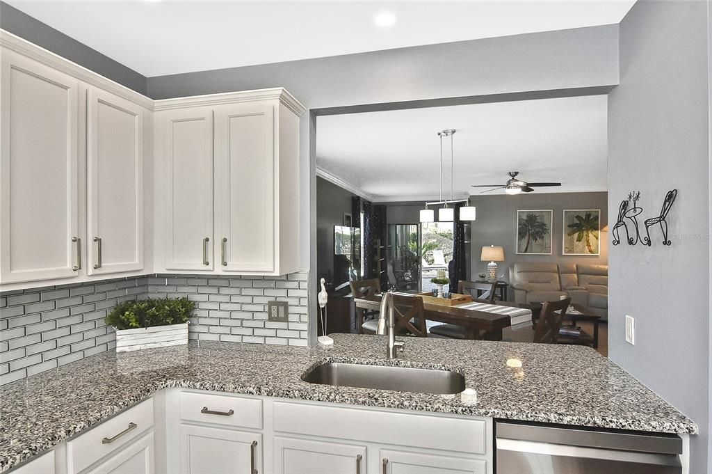 Dining room, Interior, Kitchen, Pendant Lights, Recessed Lighting