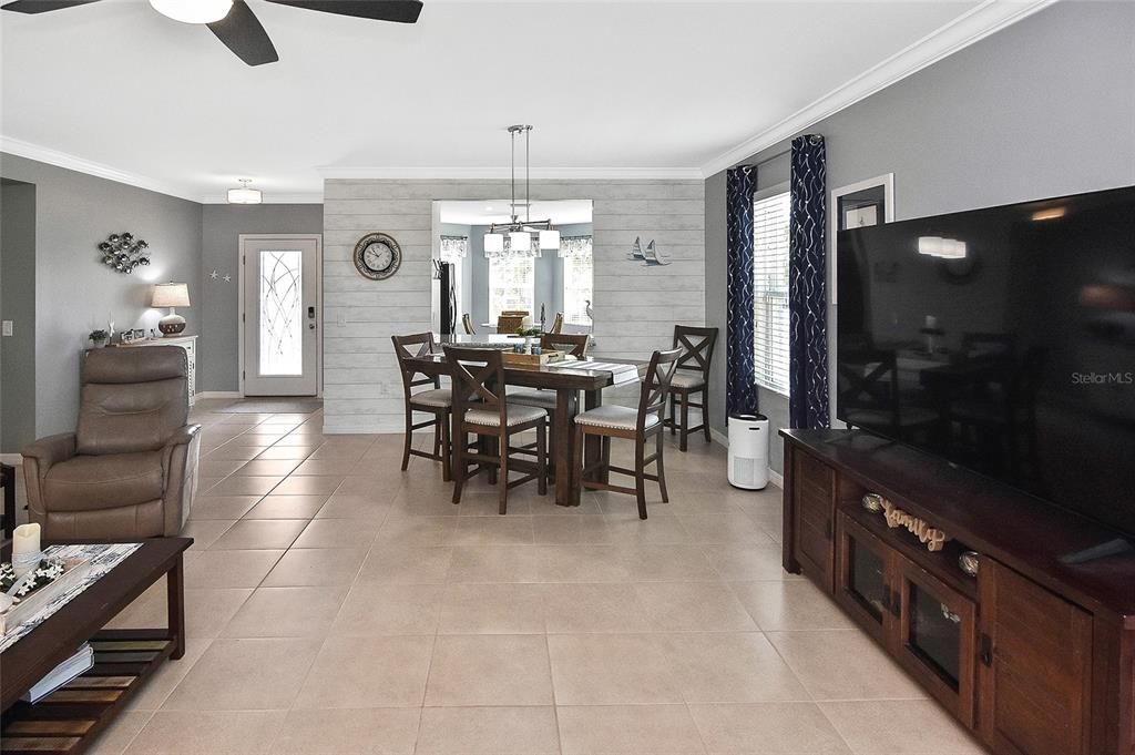 Dining room, Interior, Pendant Lights