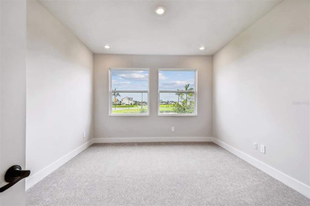 Empty room, Interior, Recessed Lighting, Water