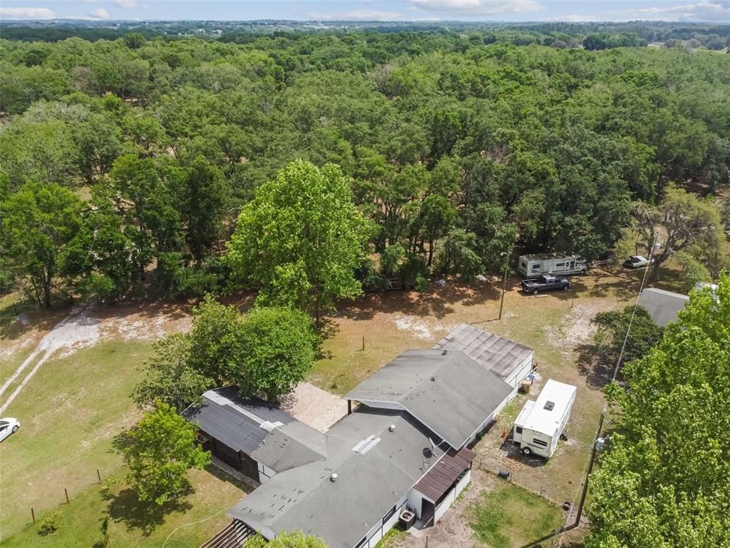 Exterior, Drone