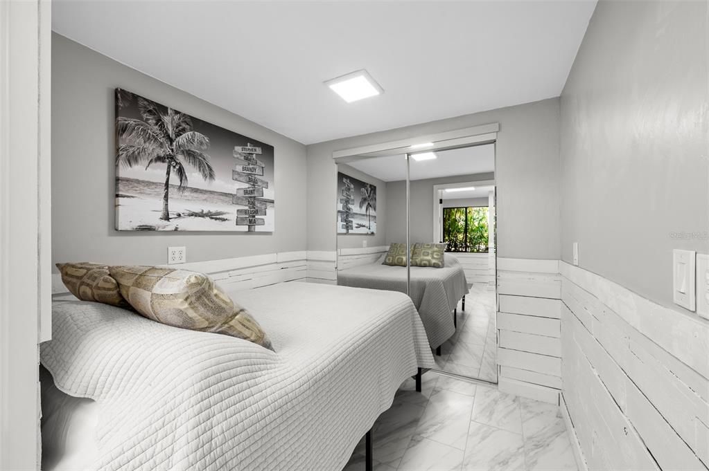 Bedroom, Interior, Marble, Recessed Lighting
