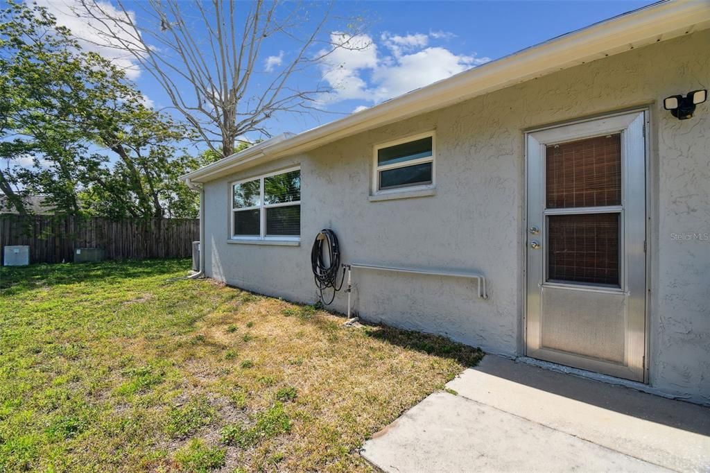 Backyard, Exterior