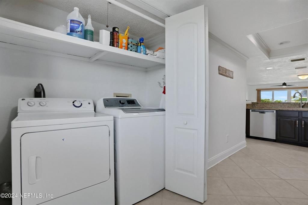 Interior, Utility Closets, Washer