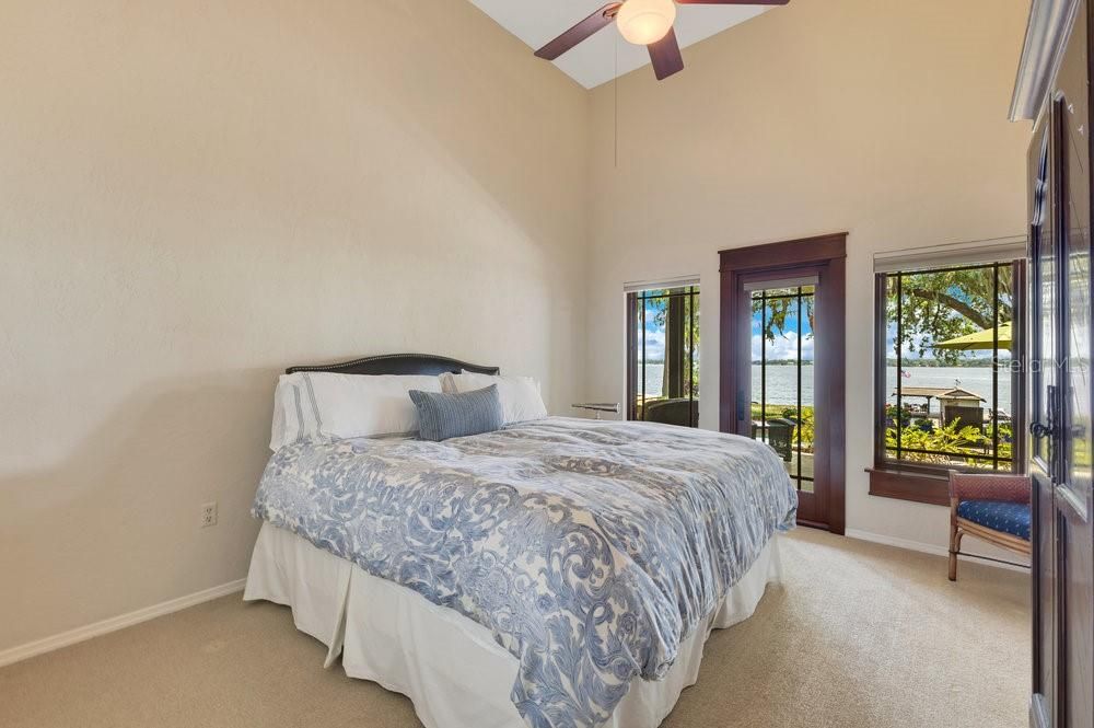 Bedroom, Interior, Water