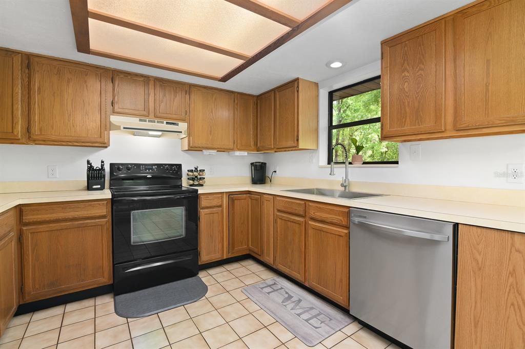 Interior, Kitchen, Recessed Lighting