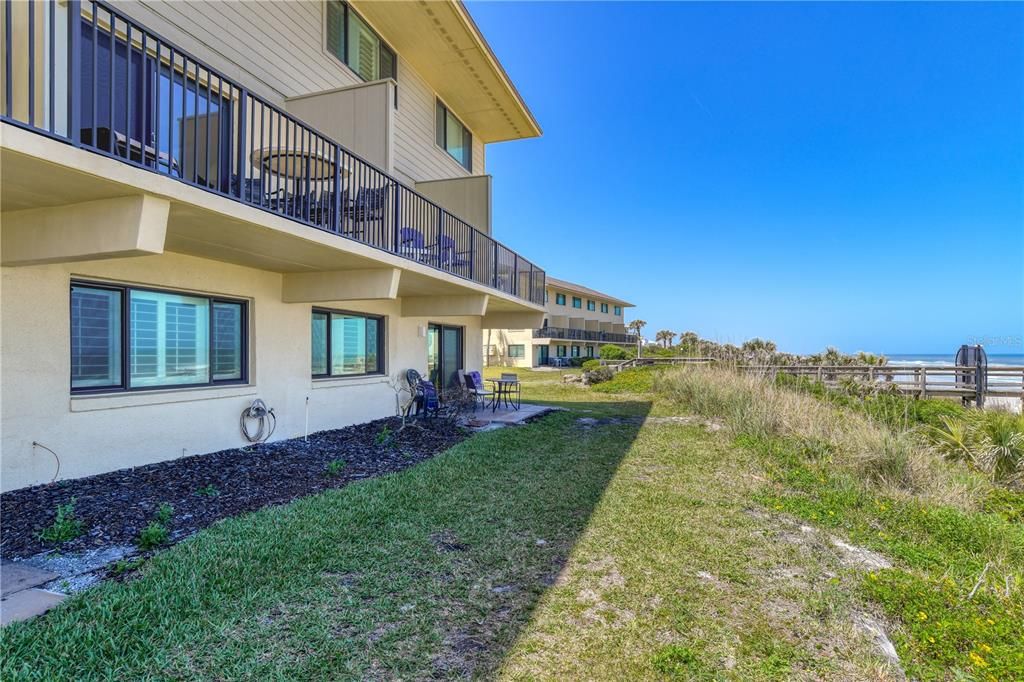 Backyard, Exterior, Water