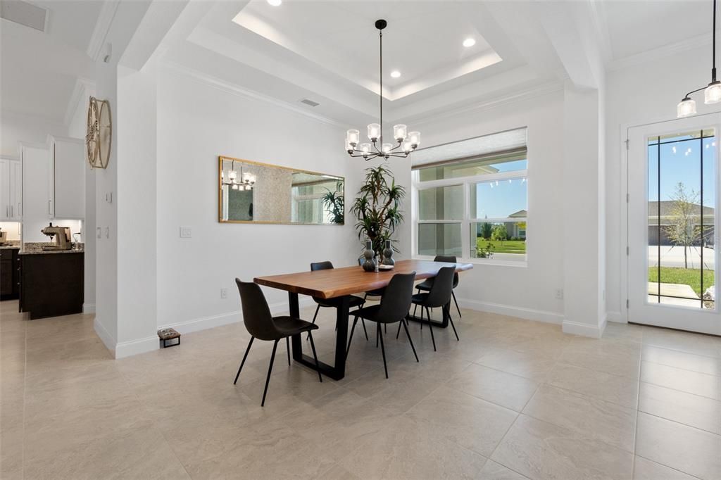 Chandelier, Dining room, Interior, Pendant Lights, Recessed Lighting