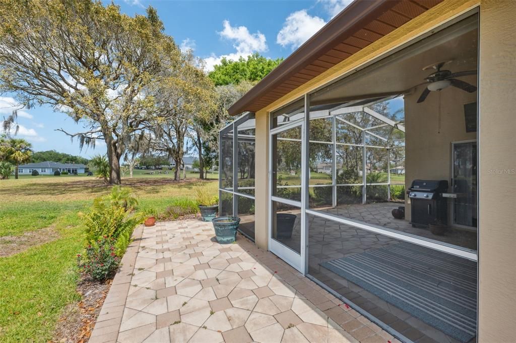 Backyard, Exterior, Sun Room