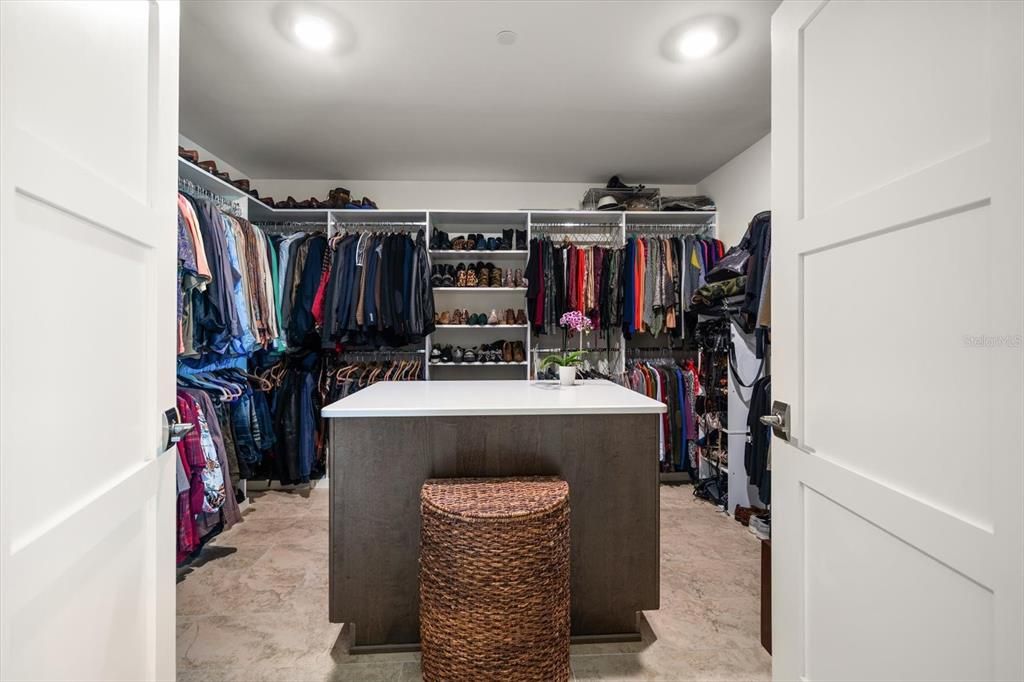 Interior, Recessed Lighting, Walk-in Closets