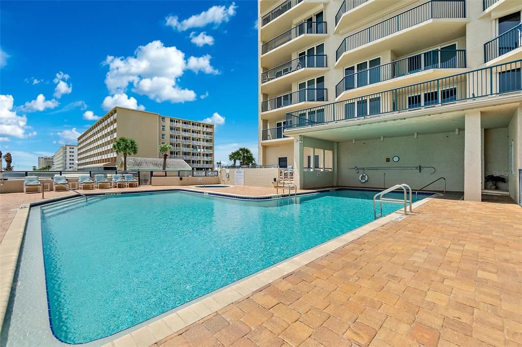 Exterior, Pool