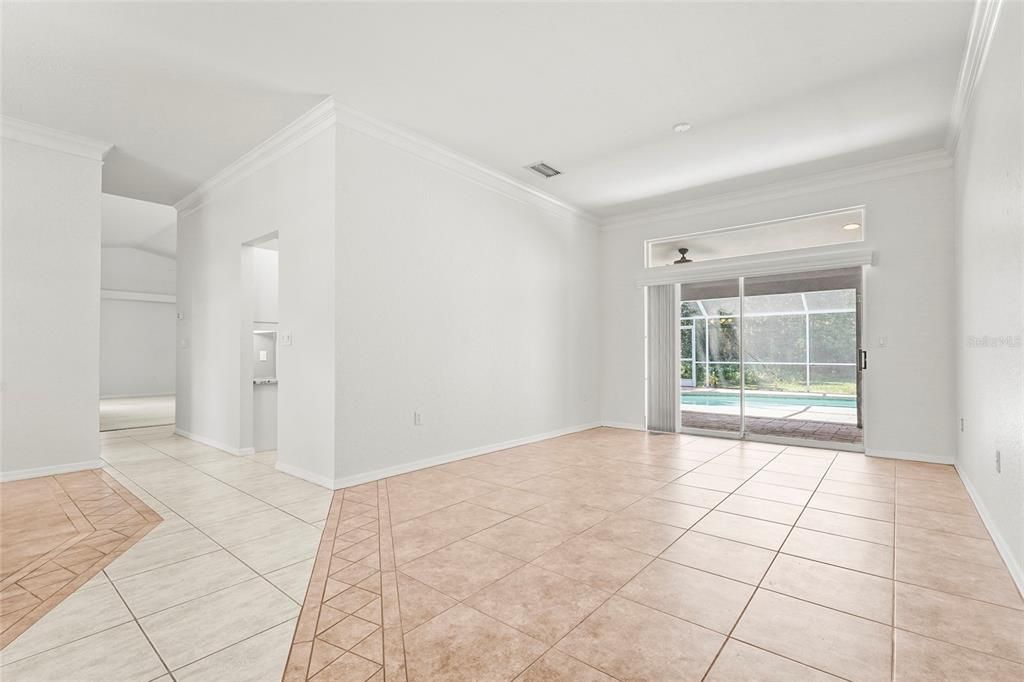 Empty room, Interior, Recessed Lighting