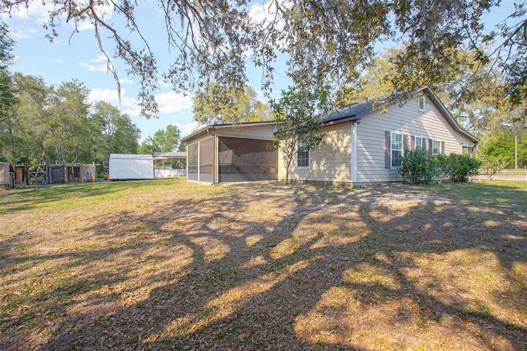 Backyard, Exterior
