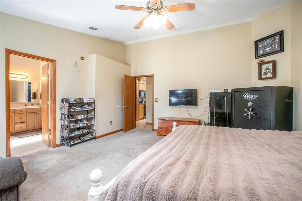 Bathroom, Bedroom, Interior
