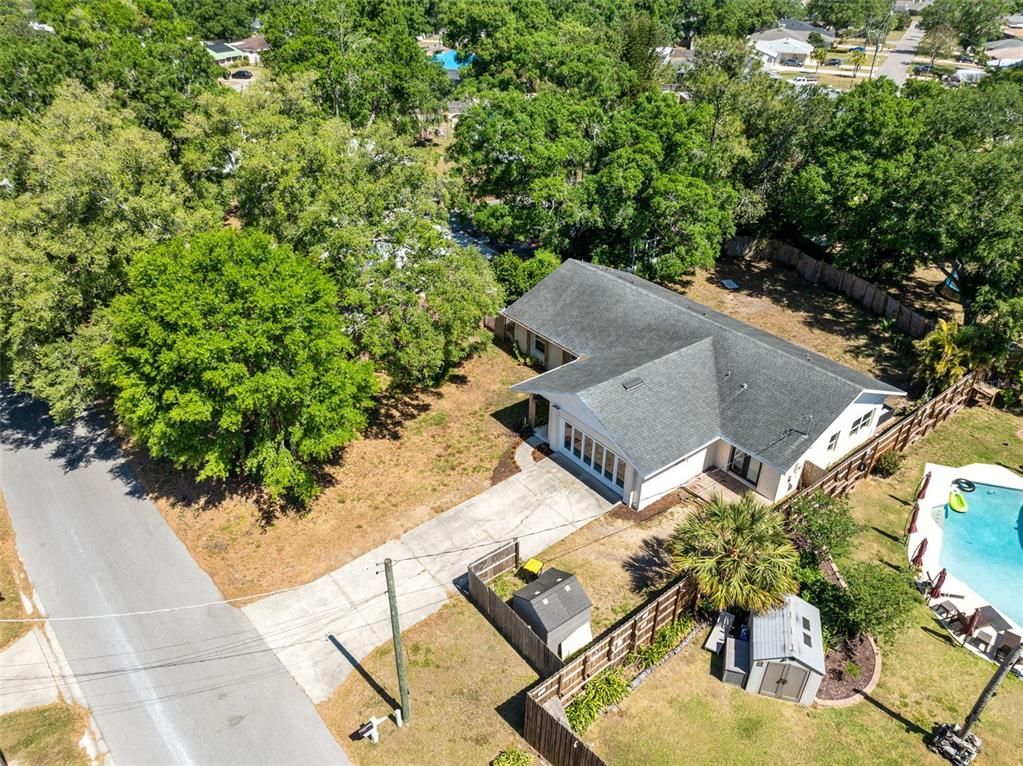 Exterior, Drone