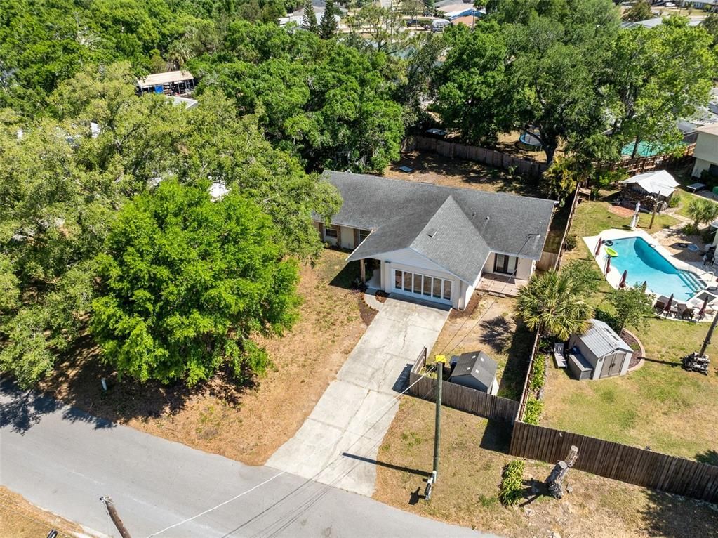 Exterior, Drone