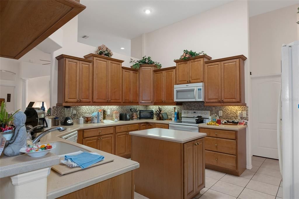 Interior, Kitchen, Recessed Lighting