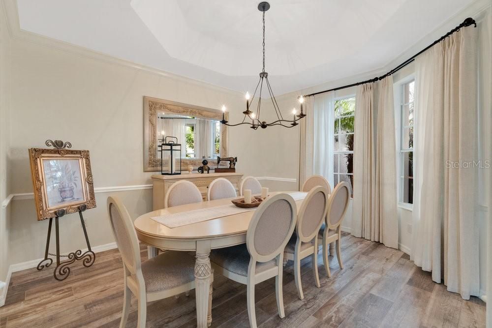 Chandelier, Dining room, Interior, Wood Texture Flooring
