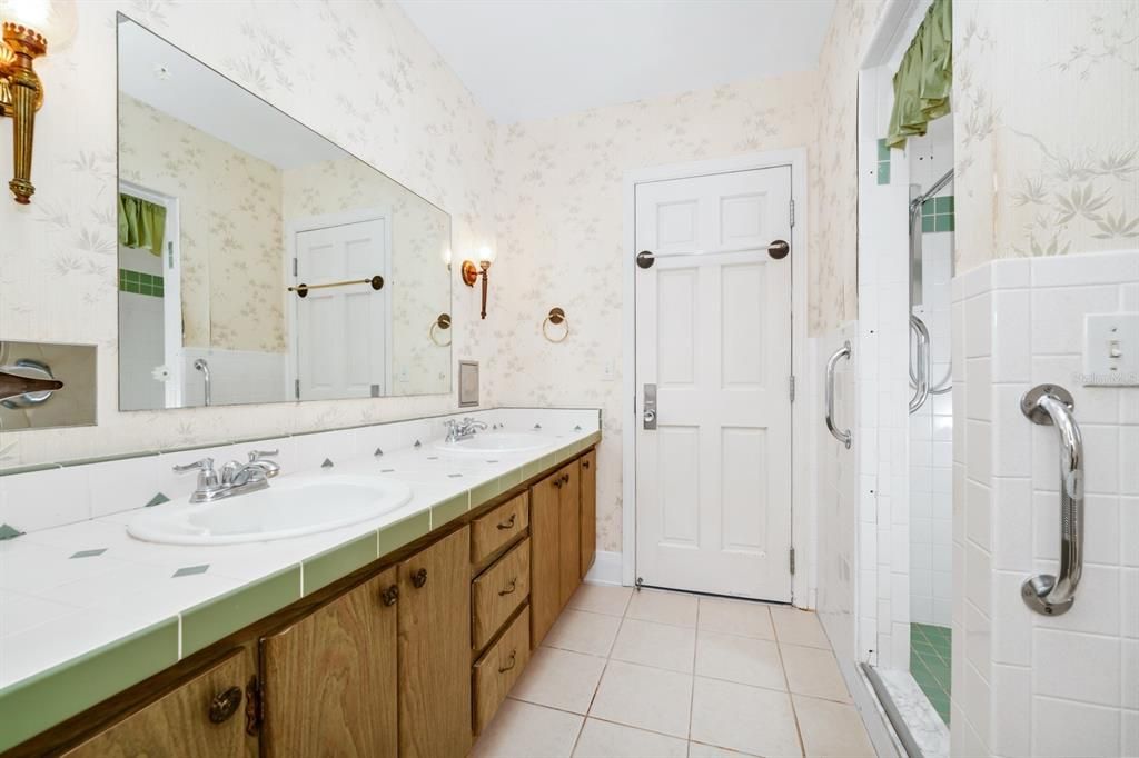 Bathroom, Dual Sink Vanities, Interior, Tile Countertops