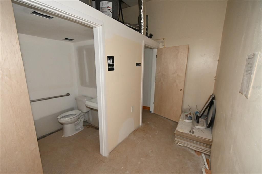 Bathroom, Interior
