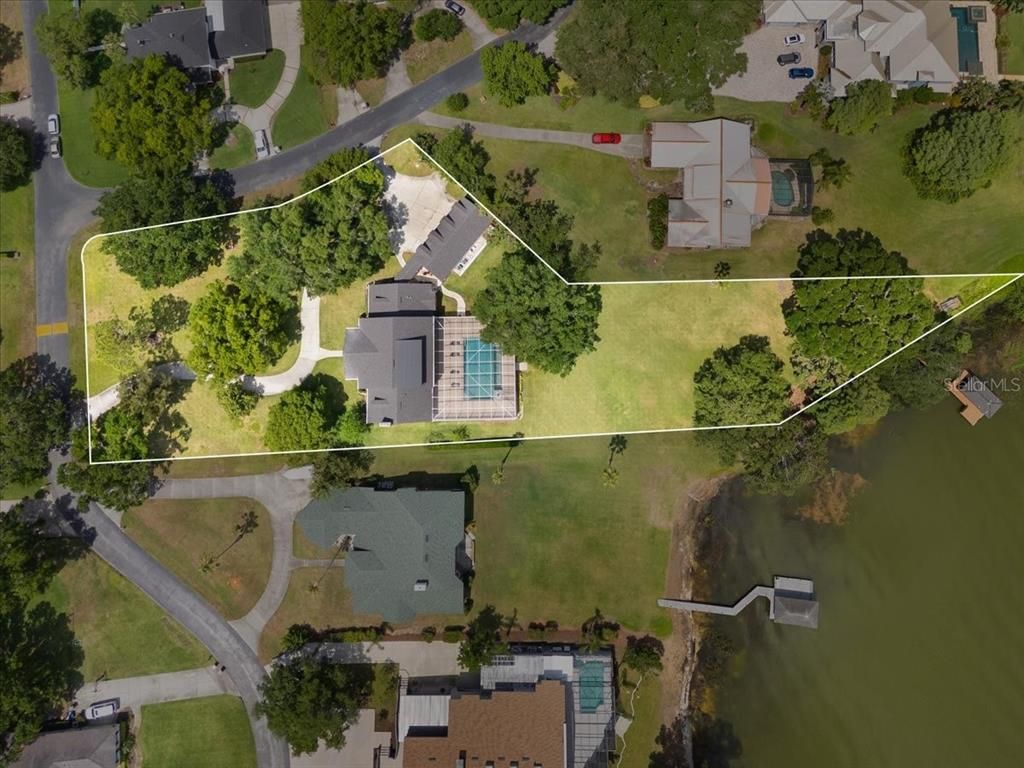 Exterior, Drone