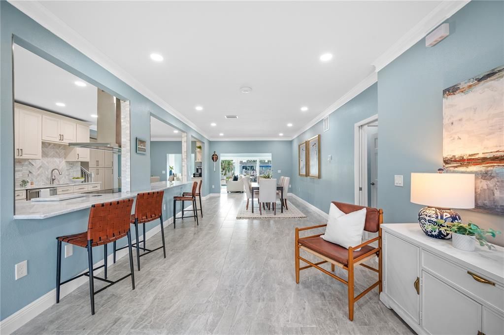 Dining room, Interior, Kitchen, Recessed Lighting