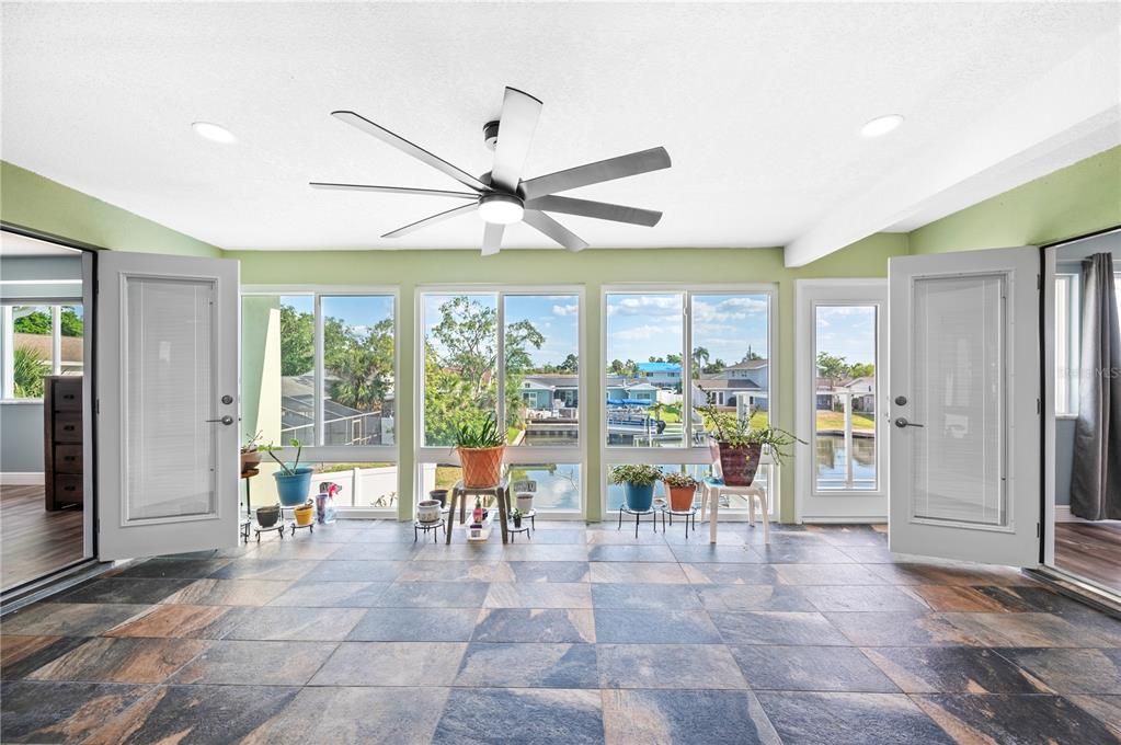 Interior, Recessed Lighting, Sun Room