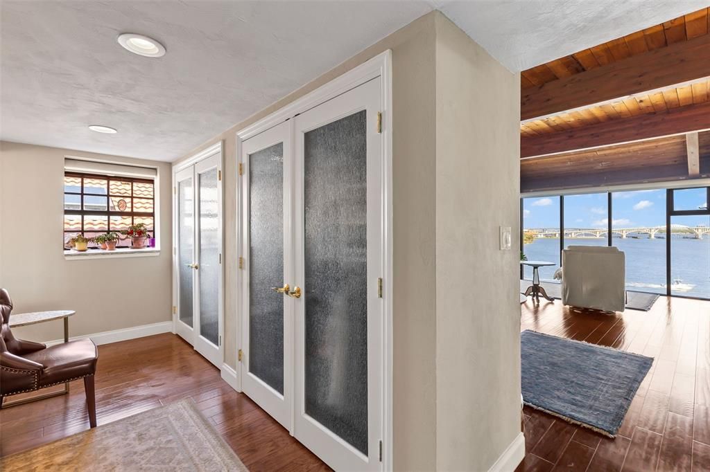 Interior, Recessed Lighting, Water, Wooden Ceilings, Wood Texture Flooring