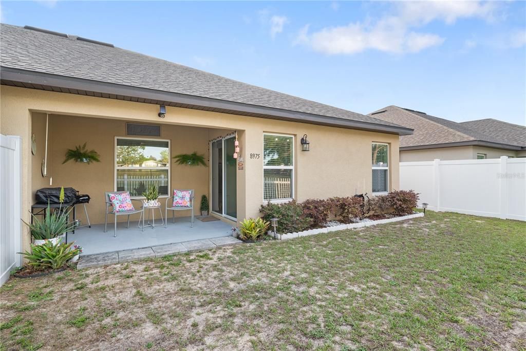 Backyard, Exterior