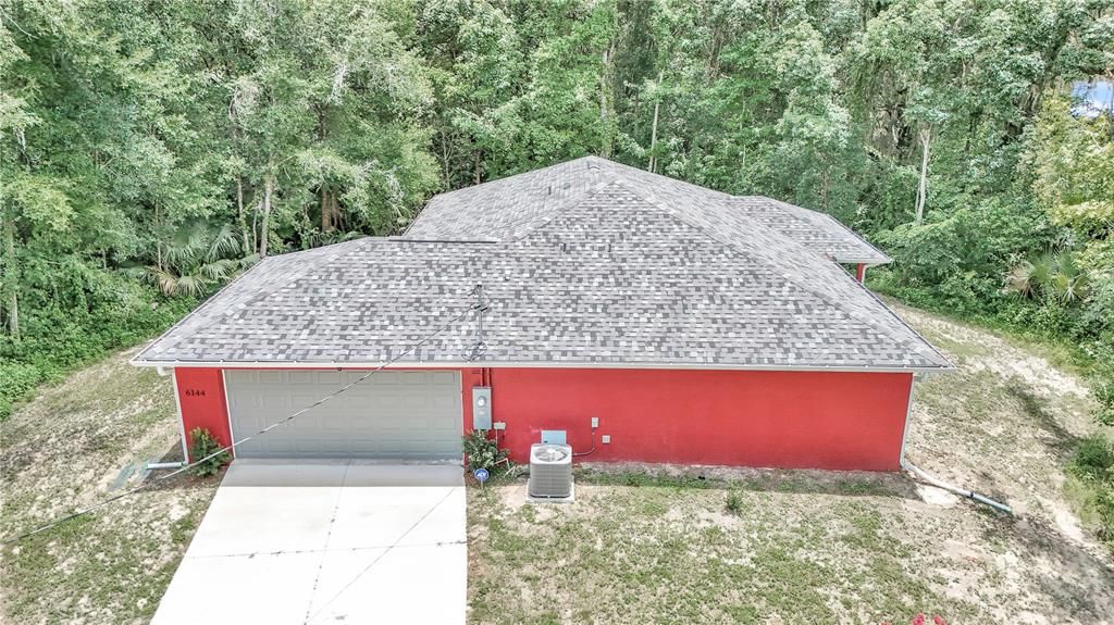 Exterior, Drone